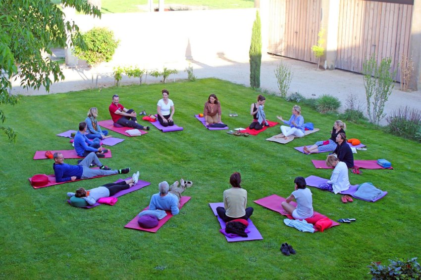 Weekend entre filles yoga Domaine des Clos