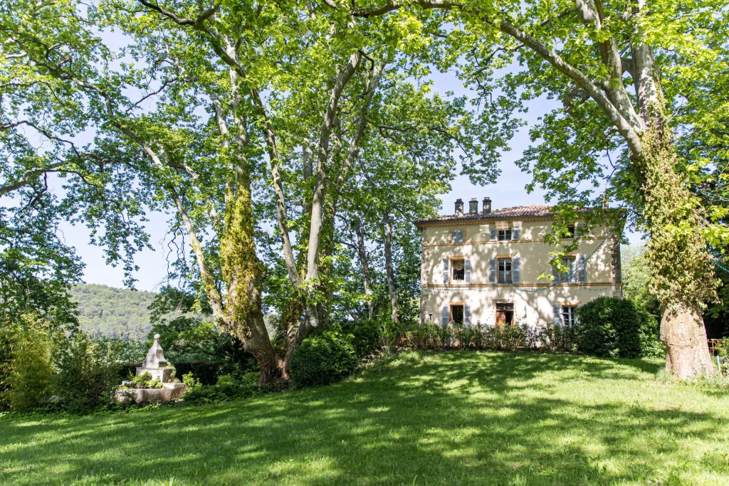 Réception mariage provence, Château Mentone