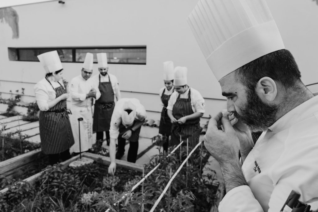 Potager et chef à la maison Osteria del Mare