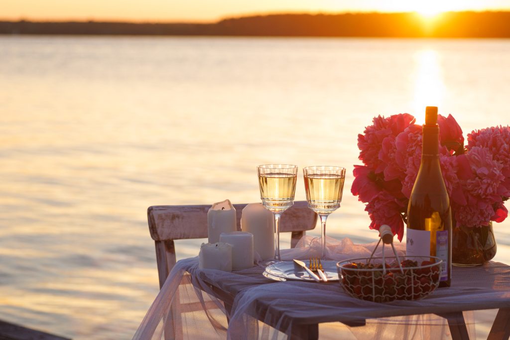 Mariage en bord de mer : où fêter son union ? : repas gastronomique